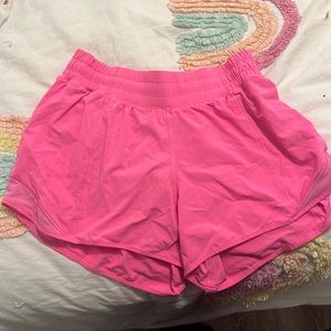 Lululemon Hotty Hot Short 4"